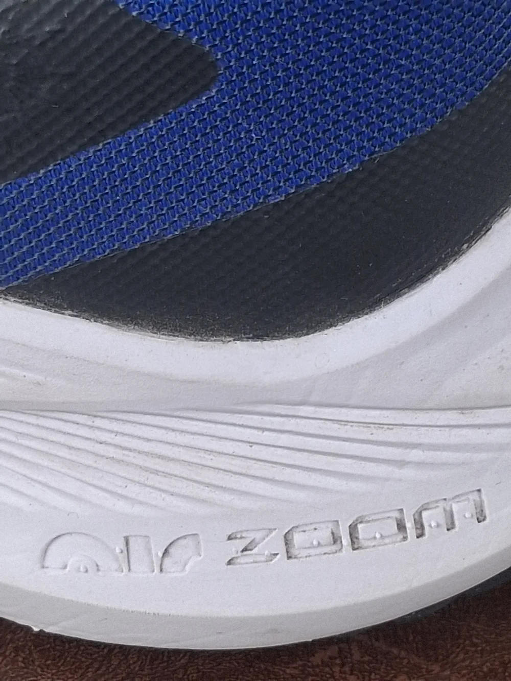 Nike Air Zoom Winflo Running Shoes Size 11 Athletic